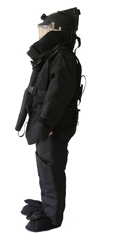 Protexor PSA EOD Bomb Suit w Cooling System V50 STANAG NIJ 0101.07 - IIIA, III, IV. - SECUTOR ARMOUR LTD 